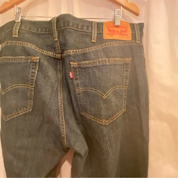 Levi Strauss Men’s 559 Jeans. NWOT. 40x32. - Picture 2 of 12